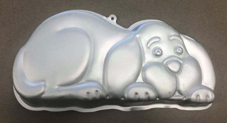 Puppy cake pan