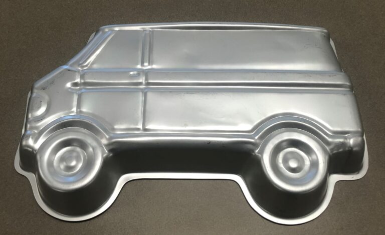 Van cake pan